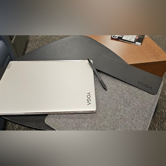 Lenovo Yoga Laptop